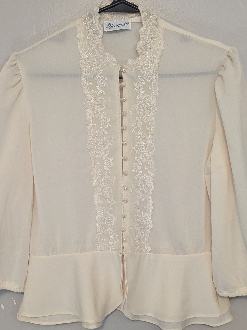 Riccardo Floral Lace-Trim Peplum Blouse in White Like New